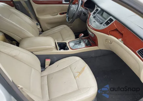 2012 Hyundai Genesis 3.8 from USA, damaged, VIN KMHGC4DD7CU176739